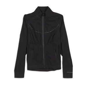 Lululemon Fast and Free Windbreaker NWOT